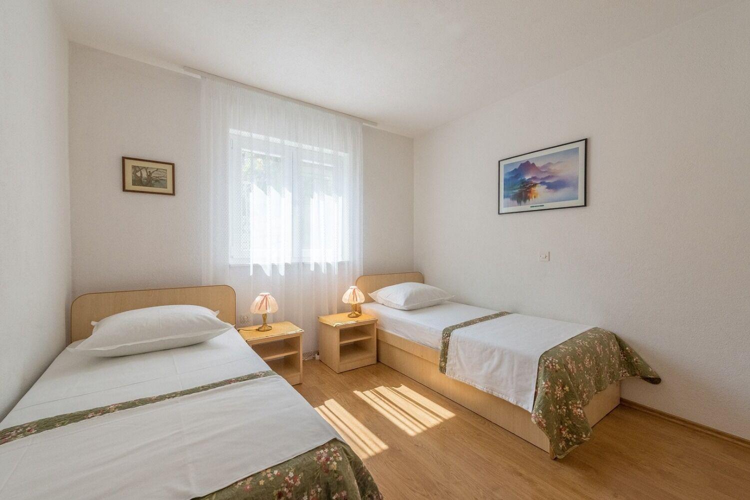 Apartment Bubi Трогір Екстер'єр фото