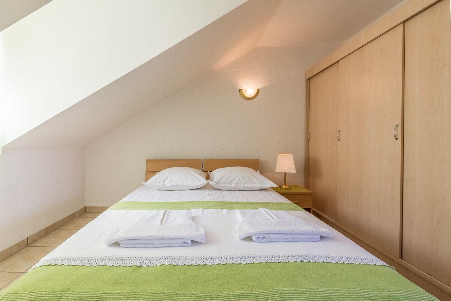 Apartment Bubi Трогір Екстер'єр фото